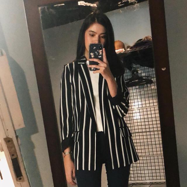 Seller Closet Image
